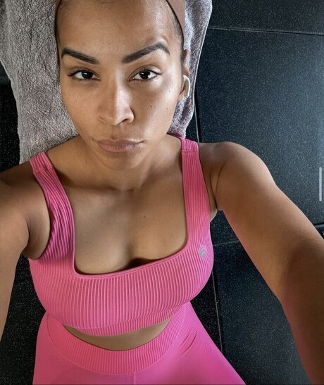 Diana Schneider leak onlyfans nude