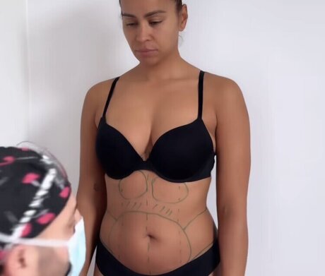 Diana Schneider onlyfans leak