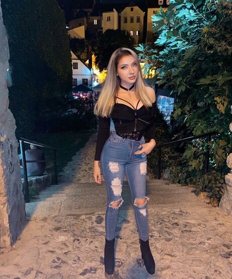 aryssa614 onlyfans photos