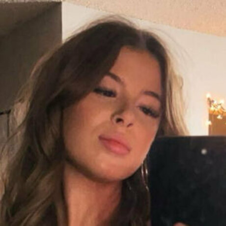 skylarmilosh on onlyfans