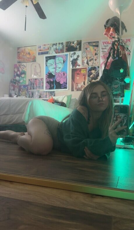 short hair onlyfans free photos