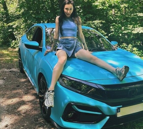 Lera Sky onlyfans picture