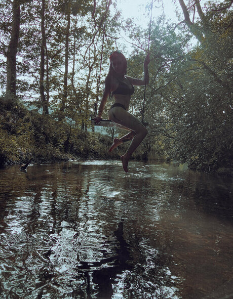 female bodybuilder onlyfans hd illustration