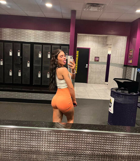 Raegan Owens onlyfans leaks