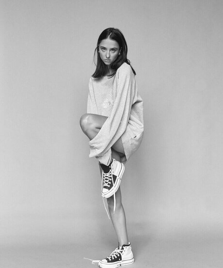 Elsa Couturier nude onlyfans pics