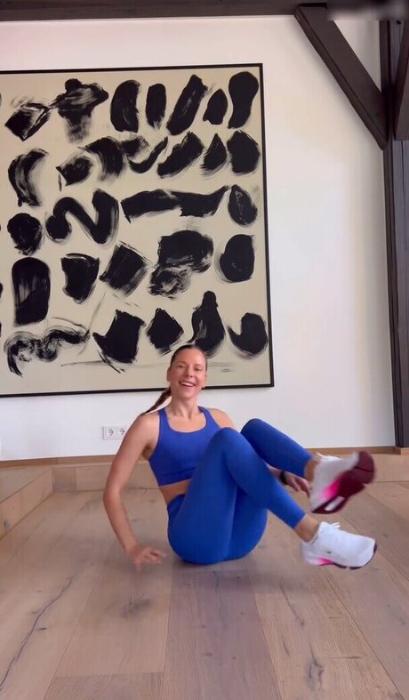 Cheyenne Pahde onlyfans nudes leak