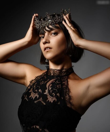 lov e lena nude leaks onlyfans