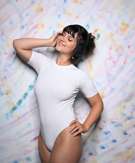 lov e lena only fans naked