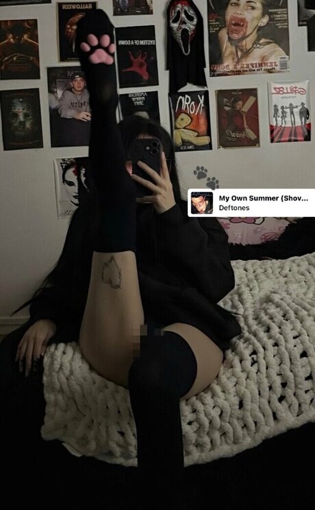 farryndoll naked onlyfans