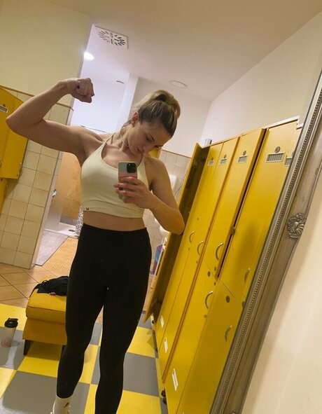 ebony ass onlyfans free snap