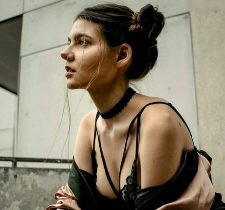 Klaudia Giez naked onlyfans leaked