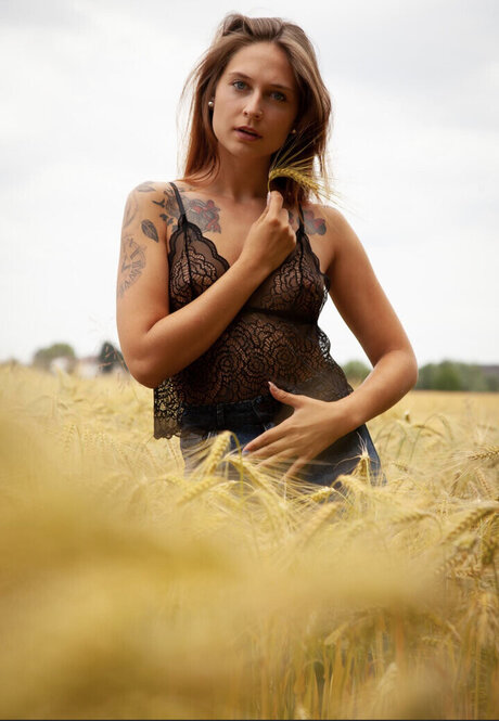 hi iam sara new onlyfans