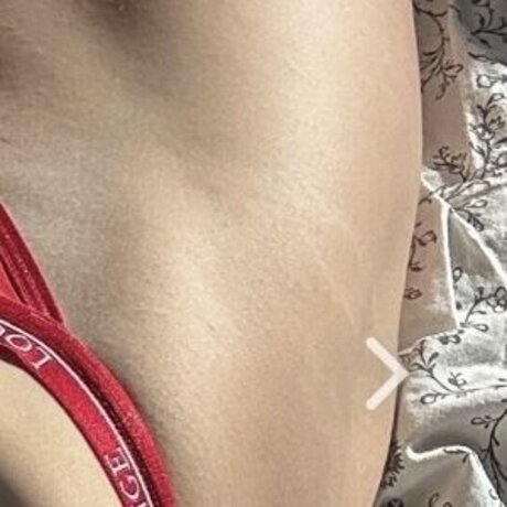 Elenarides onlyfans leaks.