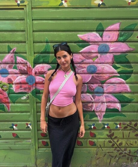 Stephanie Mandich nude onlyfans leak