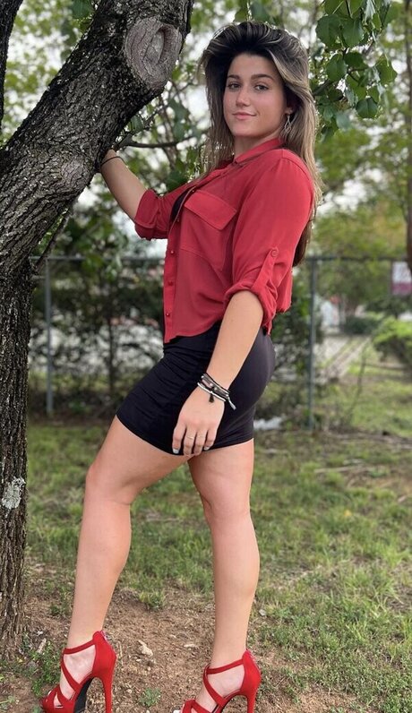 Short Mcnugget ass onlyfans