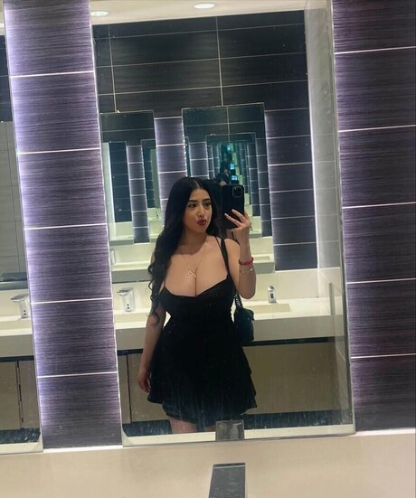 ashleyarambulaa onlyfans pics nude