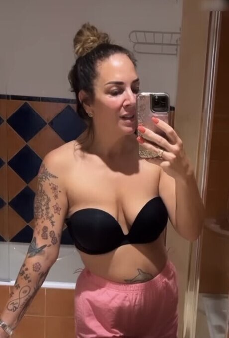 Daniela B chner onlyfans strip tease