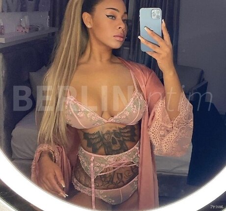 Bonita Brilliant onlyfans