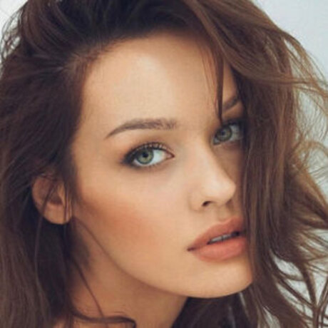 J li Mery nude only fans