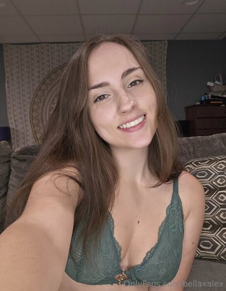 Bellaxalex leaked onlyfans sex tape