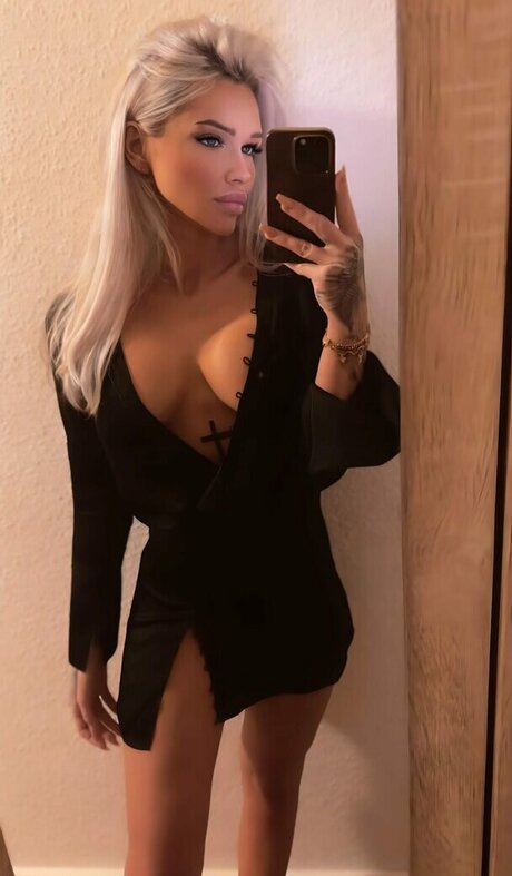 Emma Sandell sandellemma onlyfans sex leak