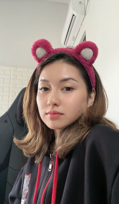 Swansage onlyfans leaked.