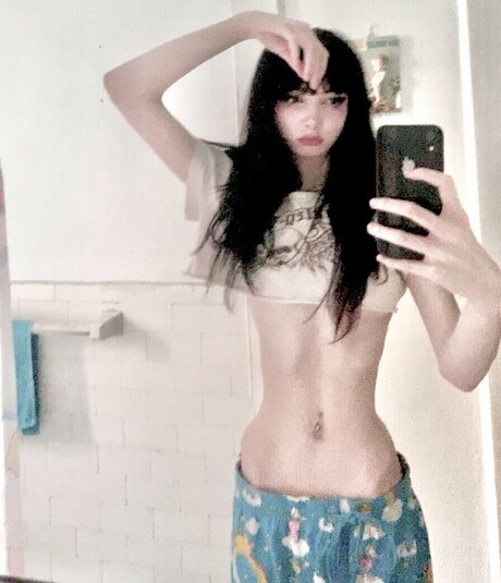 Sashad0ll only fans pictures