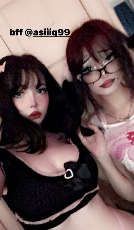 Sashad0ll onlyfans creator