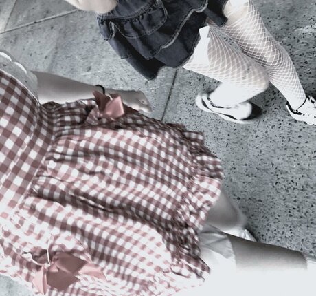 Sashad0ll onlyfans strip tease