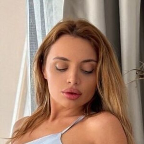 Lena Summer only fans nude