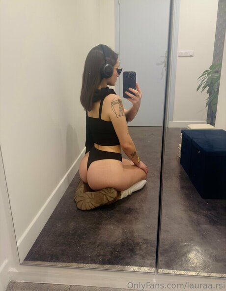 Lauraa rsi naked leaked onlyfans