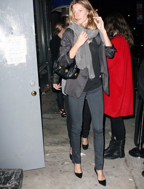 Gisele B ndchen onlyfans images