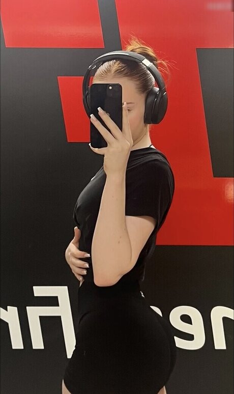 Annika eks onlyfans hot