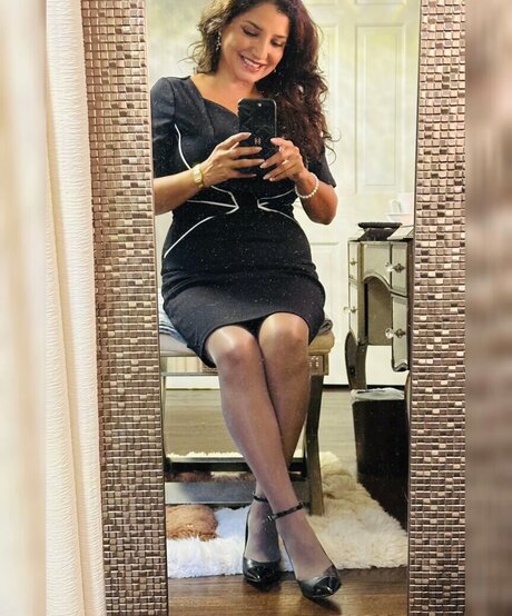 latinaseven7 onlyfans nude porn