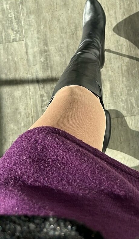 latinaseven7 onlyfans leak nude