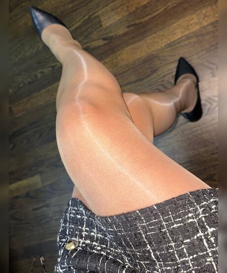 latinaseven7 onlyfans leaked nude