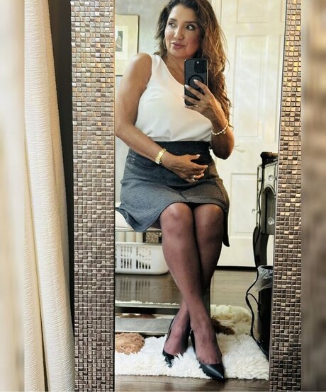 latinaseven7 onlyfans naked porn