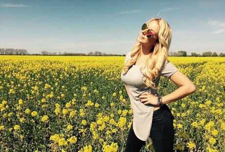 Anna Carina Woitschack onlyfans porn