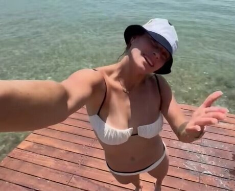 bang onlyfans art naked self-portrait