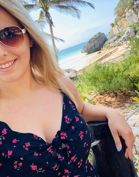 Alinas Landleben onlyfans leaked naked