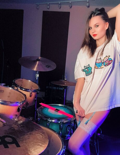 Tonya Rozatti onlyfans topless