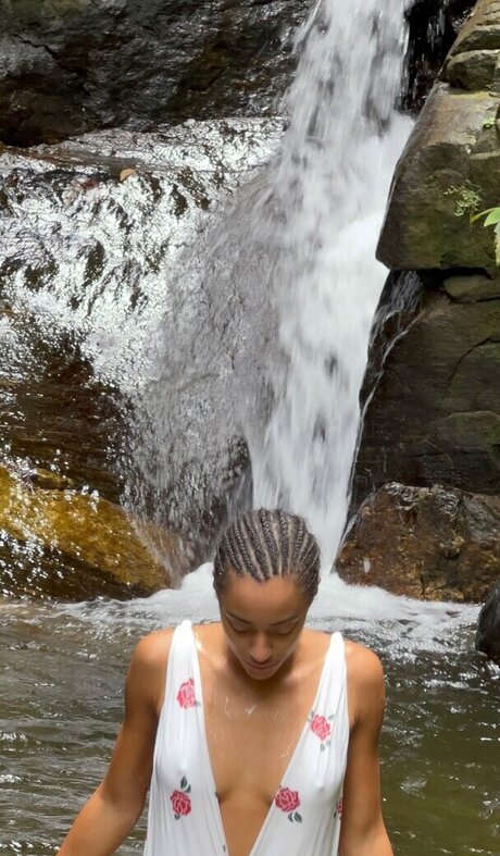 Yara Charry only fans sex