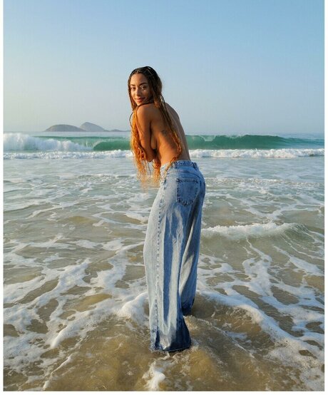 Yara Charry onlyfans leaka