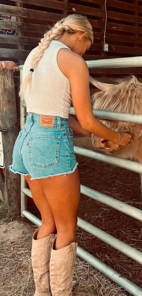 Kamryn Dockery nudes leaked onlyfans