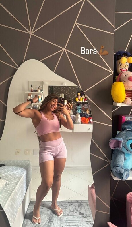 Lorrane Dos Santos porn only fans