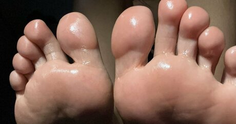 tall busty onlyfans free sexy glimpse