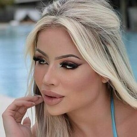 Babi Coelho onlyfans free