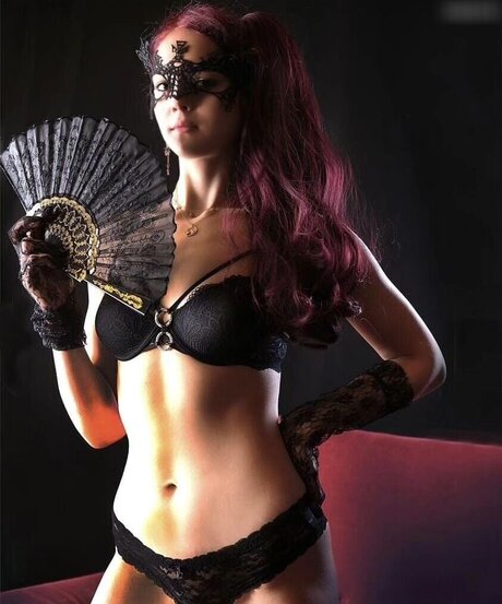 Journey of Hammer naked leaked onlyfans