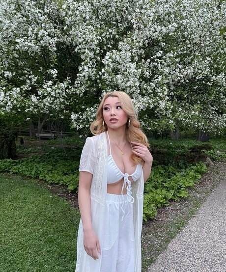 Katelyn Young only fans photos