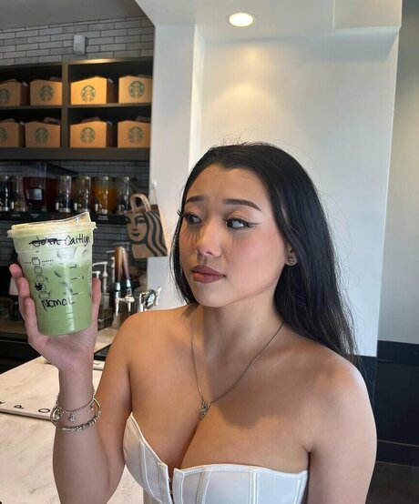 Katelyn Young onlyfans x